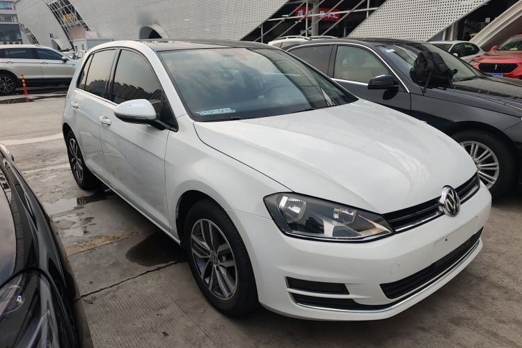 Used Volkswagen Golf 2016 230TSI Automatic Luxury Version