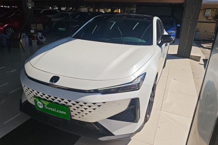 Used Changan UNI-V 2024 1.5T Prestige Edition