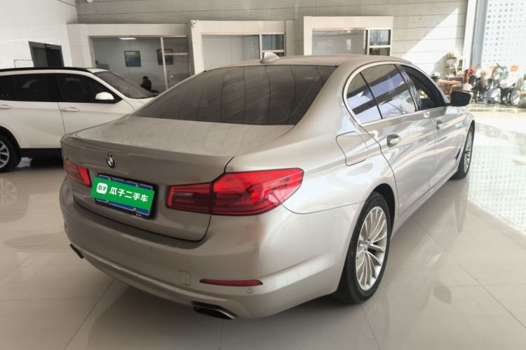 Used BMW 5 Series 2019 525Li Luxury Package
