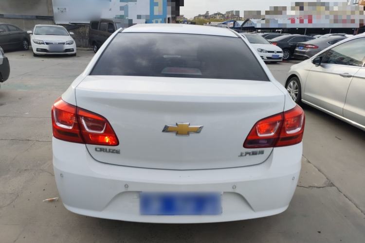 Used Chevrolet Cruze 2015 1.5L Classic SE AT
