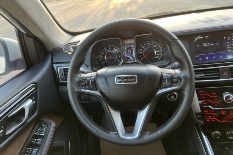 Used Zotye Domy X5 2015 1.5T CVT Chancellor Model China V Standard