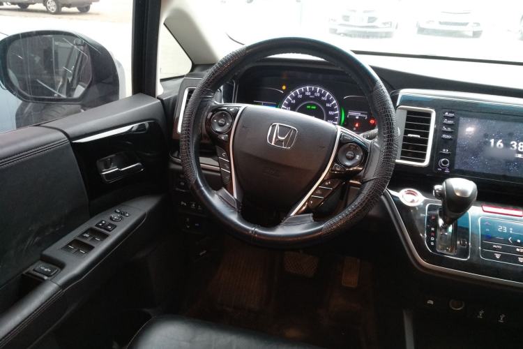 Used Honda Elysion 2019 2.0L Hybrid Comfort Edition