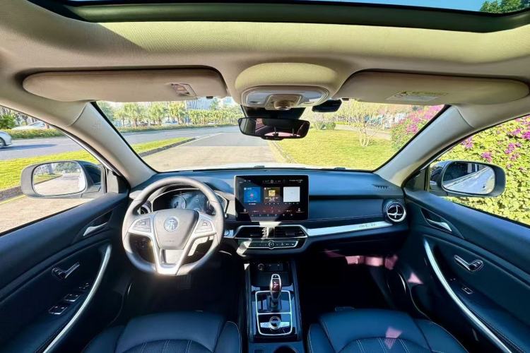 Used BYD Song New Energy 2019 Song DM 1.5TID Smart Connect Sharp Edition
