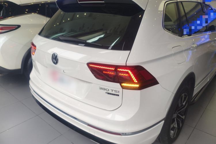 Used Volkswagen Tiguan L 2021 380TSI Automatic All-Wheel Drive R-Line Comfort Plus 7-Seater
