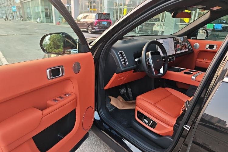 Used Li Auto L8 2023 Pro Model