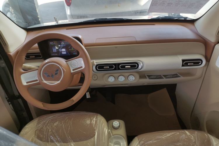 Used Wuling Hongguang MINIEV 2024 3rd Generation 215km Youth Edition