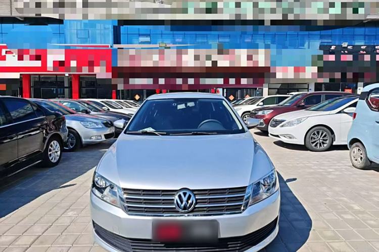 Used Volkswagen Lavida 2013 Revised Classic 1.6L Automatic Fashion Edition