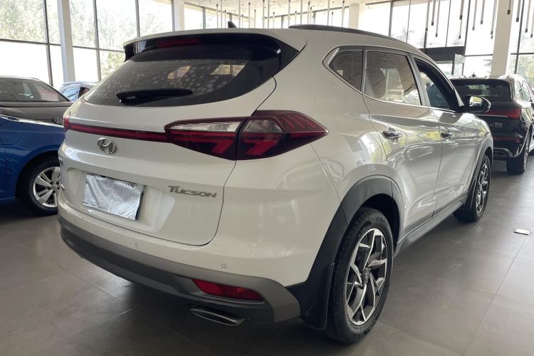 Used Hyundai Tucson 2020 280TGDi Two-Wheel-Drive GLS Fashion Edition China VI Standard