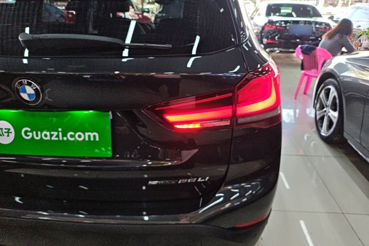 Used BMW X1 2022 sDrive25Li Leading Model
