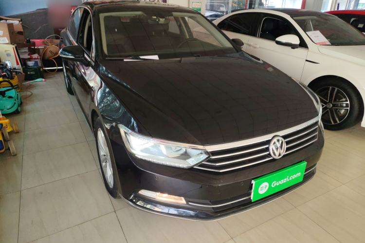 Used Volkswagen Magotan 2017 330TSI DSG Luxury Model