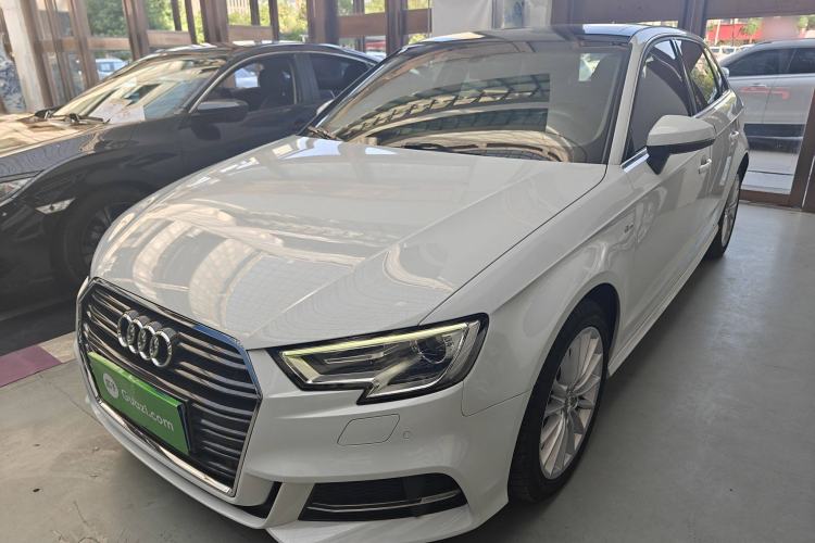 Used Audi A3 2018 30th Anniversary Edition Sportback 35 TFSI Fashion Model
