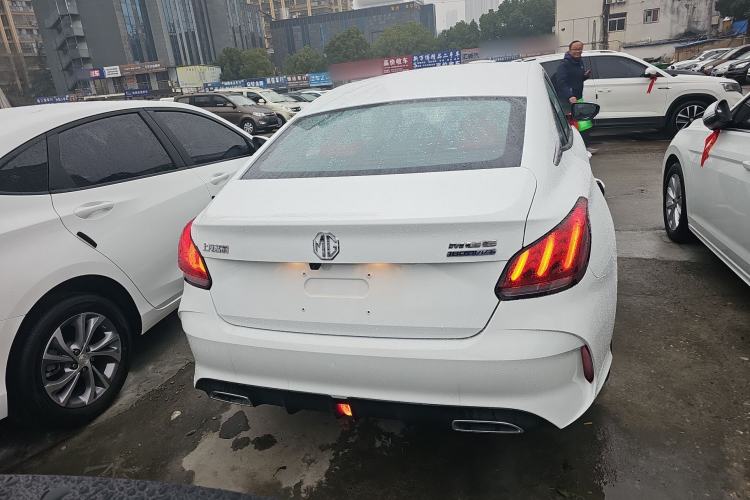 Used MG 5 2023 180 DVVT CVT Luxury Edition
