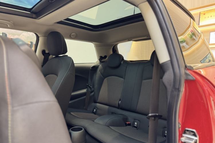 Used  MINI 2016 1.2T ONE Pioneer Edition