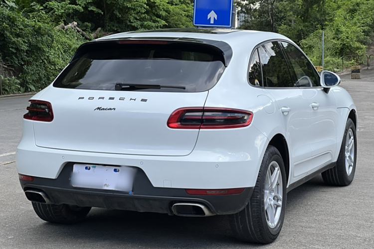Used Porsche Macan 2017 Macan 2.0T
