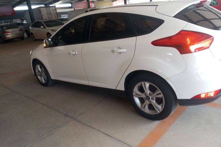 Used Ford Focus 2018 Hatchback Classic 1.6L Automatic Comfort Plus SmartDrive Edition