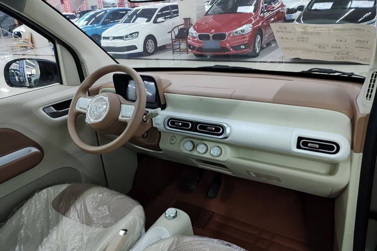 Used Wuling Hongguang MINIEV 2024 3rd Generation 215km Youth Edition
