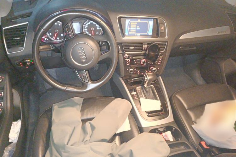 Used Audi Q5 2015 40 TFSI Technology Edition
