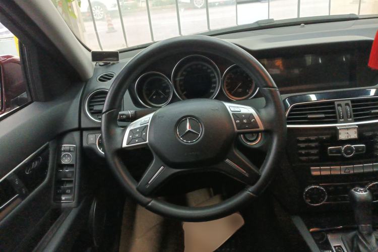 Used Mercedes-Benz C-Class 2013 C 180 Classic Grand Edition