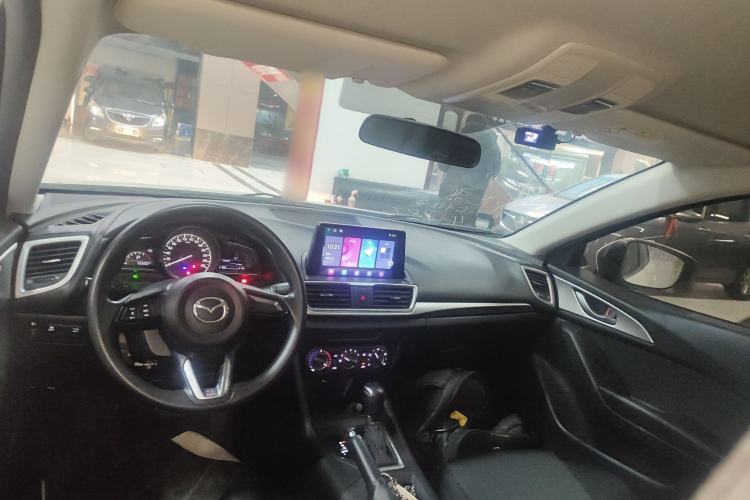Used Mazda Mazda 3 Axela 2017 Sedan 1.5L Automatic Comfort Model Emission Standard China V
