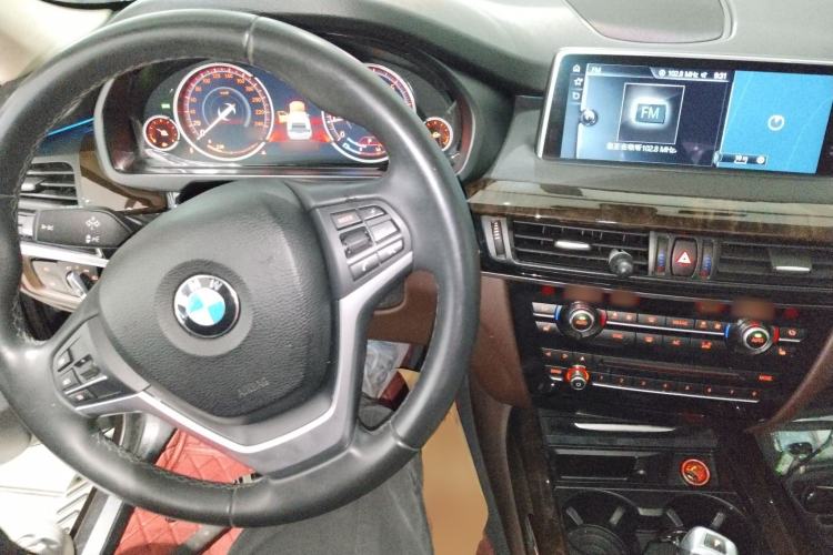 Used BMW X5 2017 xDrive28i
