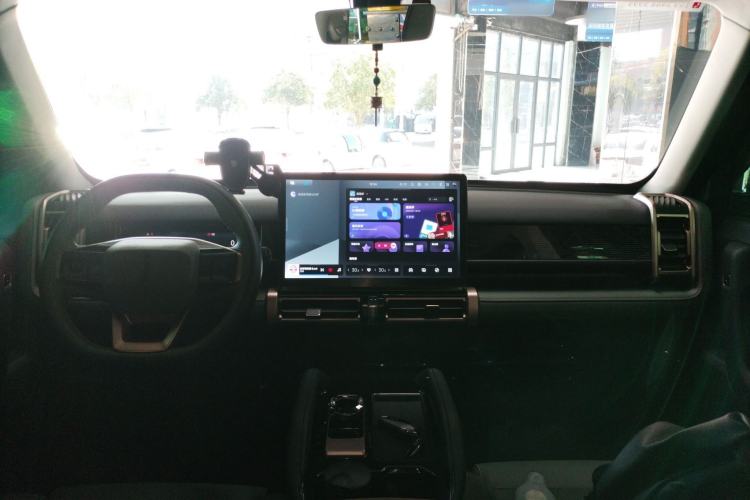 Used  03 2024 472km Four-Wheel Drive Long-Range Version
