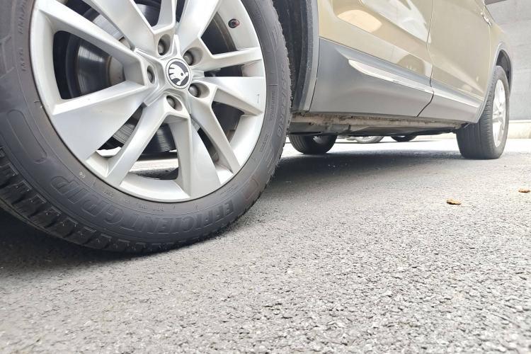 Used Skoda Kodiaq 2017 TSI330 7-Seater Two-Wheel-Drive Luxury Edition
