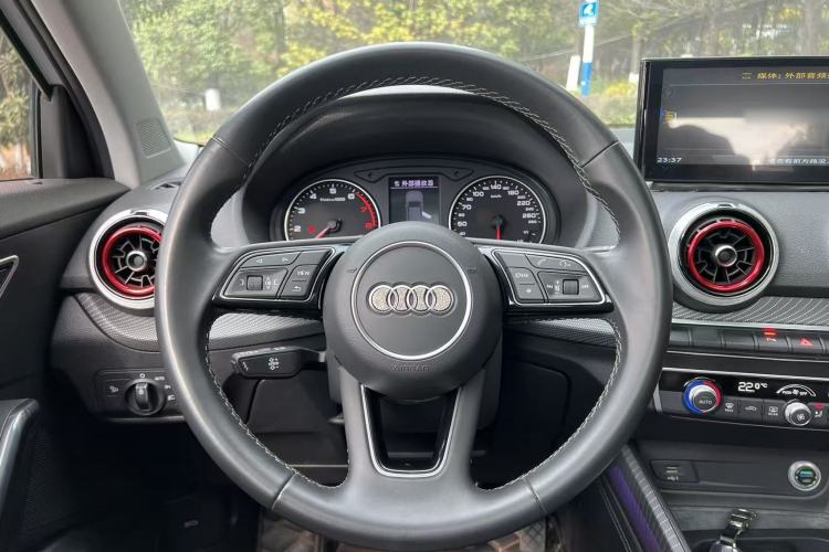 Used Audi Q2L 2022 35 TFSI Fashionable and Elegant Model
