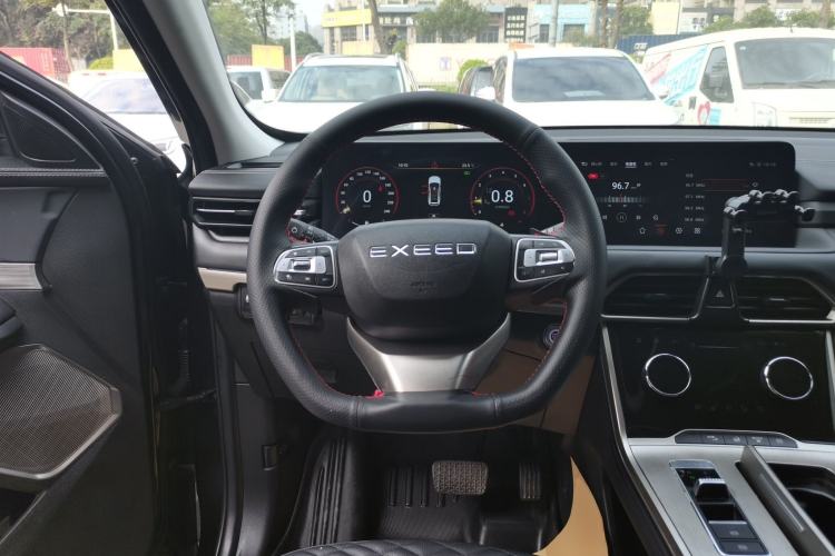 Used  Lingyun 2021 290T Two-Wheel Drive Starry Edition
