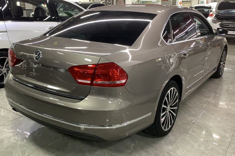 Used Volkswagen Passat 2014 1.8TSI DSG Prestige Edition