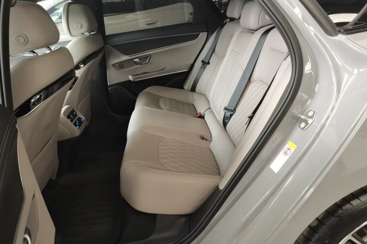 Used BYD Han 2025 DM-i Intelligent Driving Edition 125KM LiDAR Flagship Model
