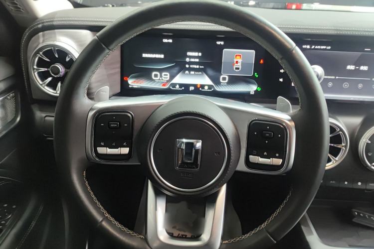 Used Tank 300 2023 City Edition 2.0T—Stylish as Ever
