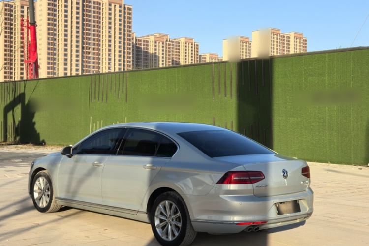 Used Volkswagen Magotan 2018 330TSI DSG Advanced Model
