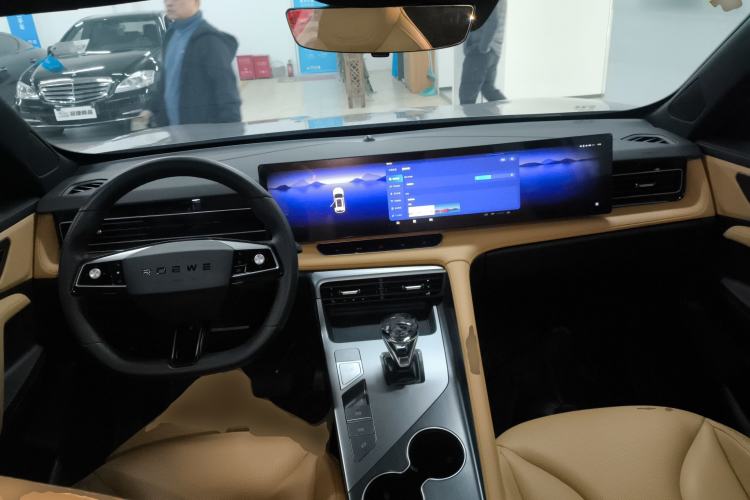 Used Roewe RX5 2023 1.5T Luxury Sliding-Screen Version
