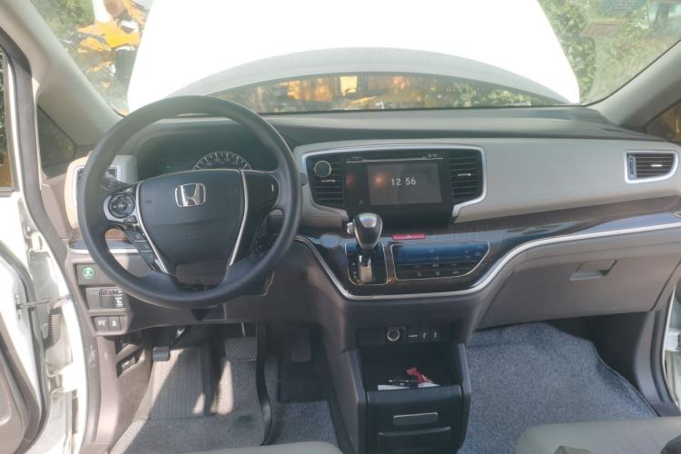 Used Honda Odyssey 2015 2.4L Comfort Edition
