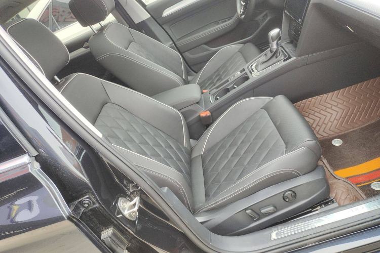 Used Volkswagen Magotan GTE Plug-in Hybrid 2020 GTE Luxury Model