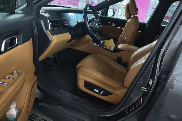 Used Li Auto ONE 2021 Extended-Range 6-Seater Version
