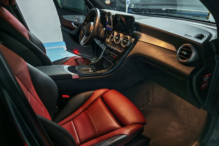 Used Mercedes-Benz GLC 2020 GLC 260 L 4MATIC Luxury Model
