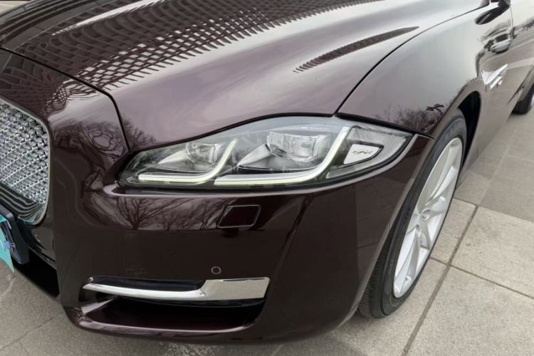 Used Jaguar XJ 2016 XJL 3.0 SC Four-Wheel Drive Panoramic Business Edition
