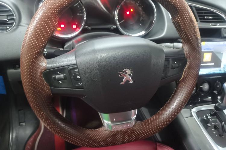 Used Peugeot 3008 2016 1.6THP Automatic Classic Edition
