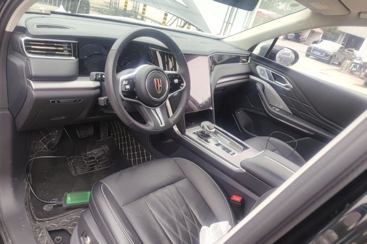 Used Hongqi HS7 PHEV 2024 2.0T PHEV Four-Wheel Drive Flagship Edition 7 Seats