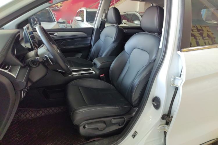 Used Haval M6 2021 PLUS 1.5T DCT Luxury Smart Connectivity Model
