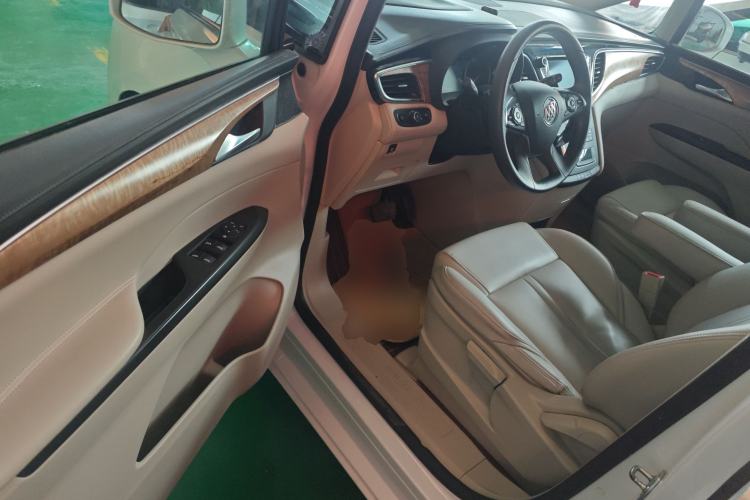 Used Buick GL8 2017 ES 28T Comfort Model China V Standard
