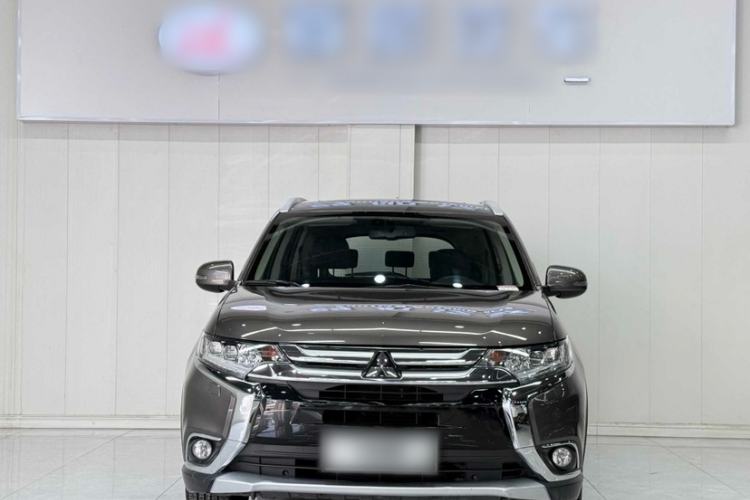 Used Mitsubishi Outlander 2016 2.4L 4x4 Elite Edition 5 Seats
