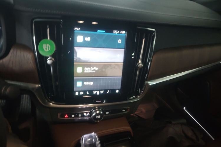 Used Volvo S90 New Energy 2024 Plug-in Hybrid Four-Wheel Drive Long-Range Luxury Smart Edition
