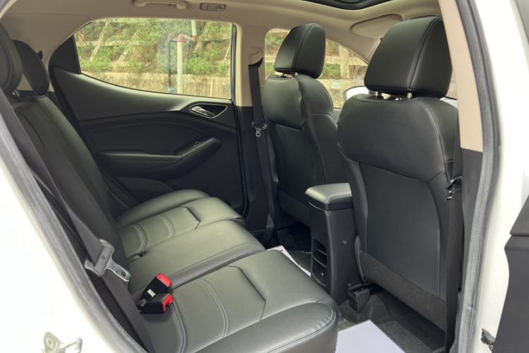 Used BYD Yuan New Energy 2019 EV360 Smart Connect Elite Model
