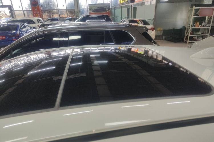 Used Honda Vezel 2020 1.5L CVT Elite Edition
