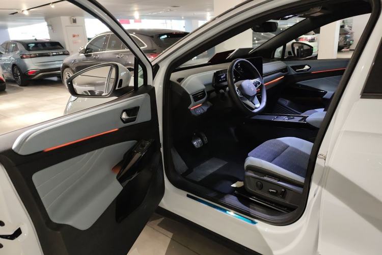 Used Volkswagen ID.4 X 2021 Pro Smart Long-Range Edition
