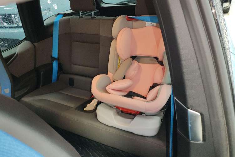 Used BMW i3 2019 Fast Charging Edition
