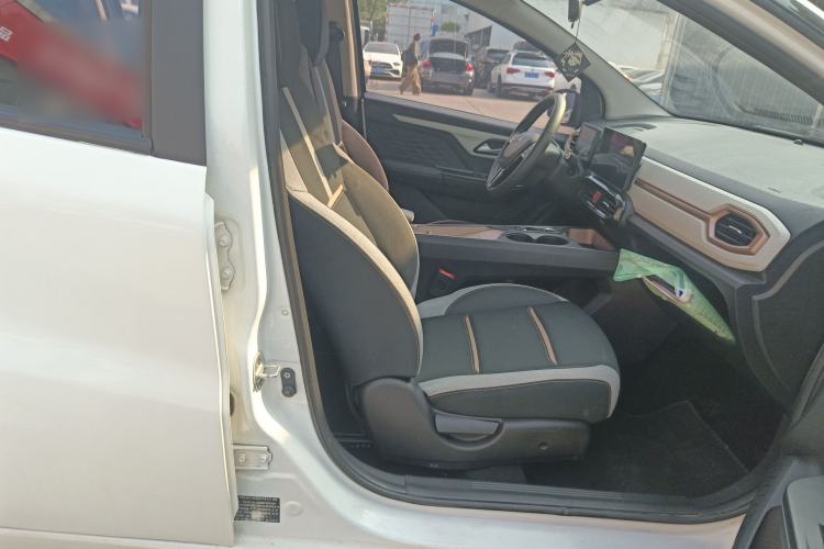 Used SOL E10X 2021 302 km Range Luxury Version 31.4 kWh