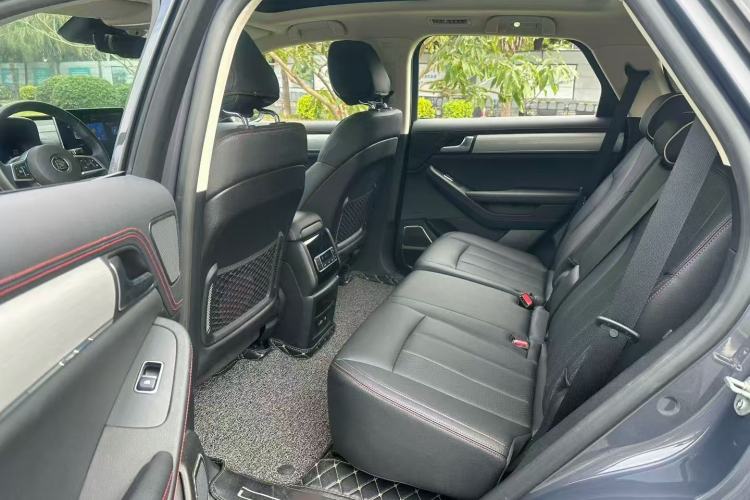 Used BYD Tang New Energy 2018 DM 2.0T All-Wheel Drive Smart Connectivity Luxury Model 7 Seats China V Emission Standard